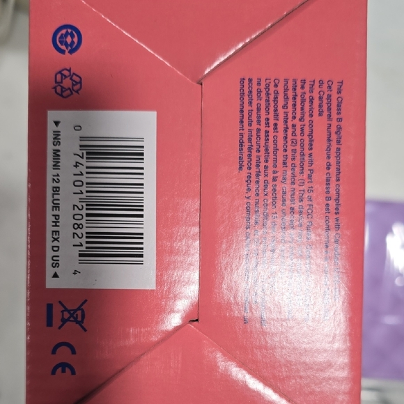 Fujifilm Instax Mini 12 in Blue with Quilted Purple Photobook Brand NEW IN BOX - Picture 8 of 8